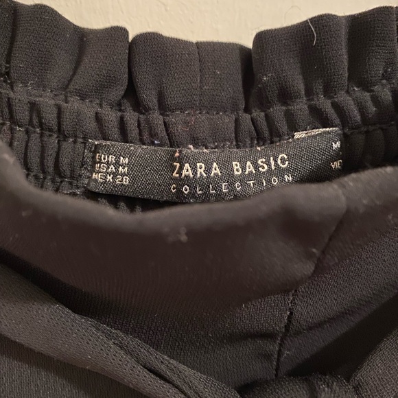 Zara black work/going out pants. Size Medium - Picture 2 of 3